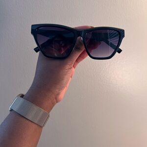 Stylish Black Sunglasses